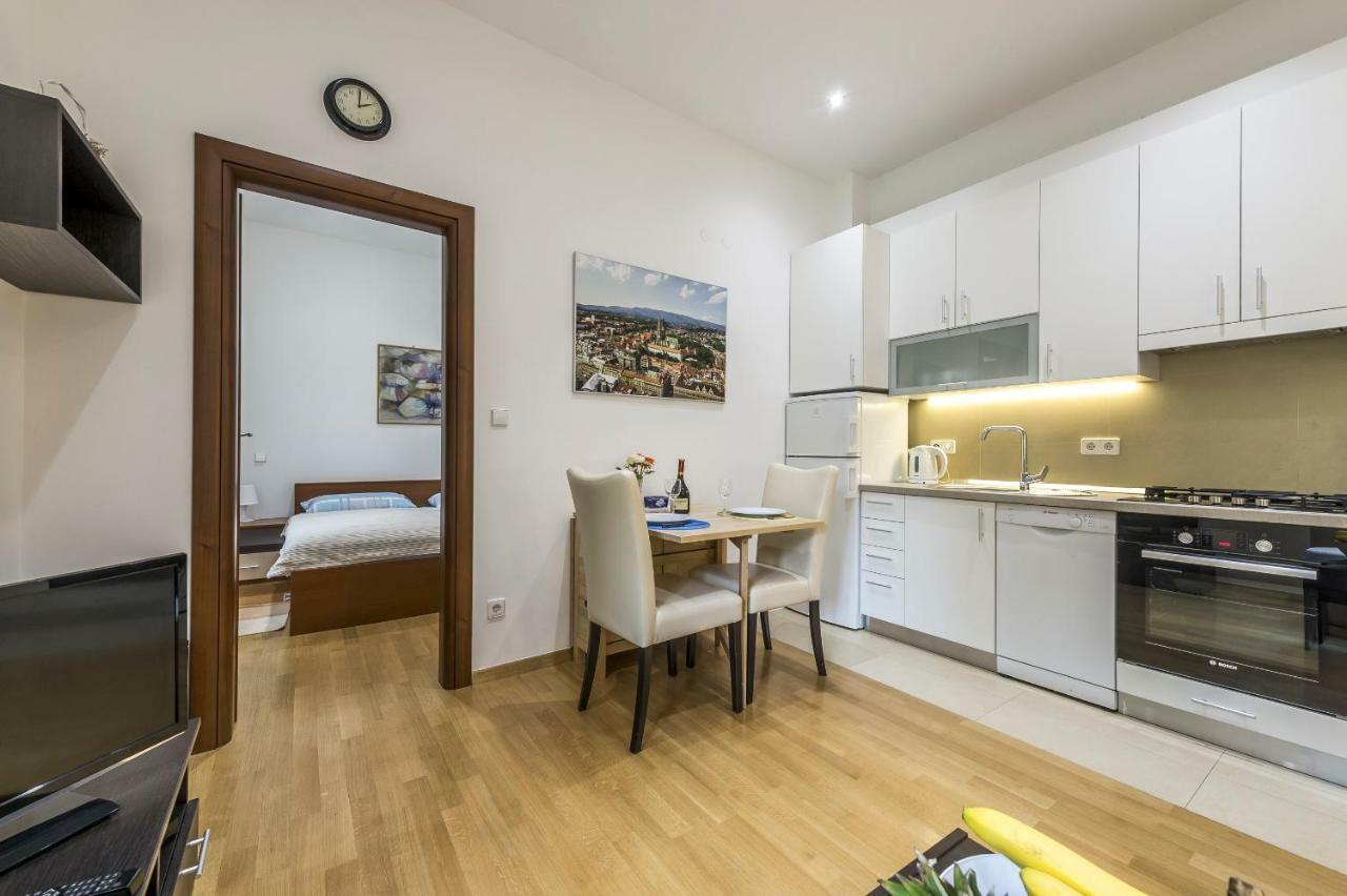 Apartment Bartol Zagreb Buitenkant foto